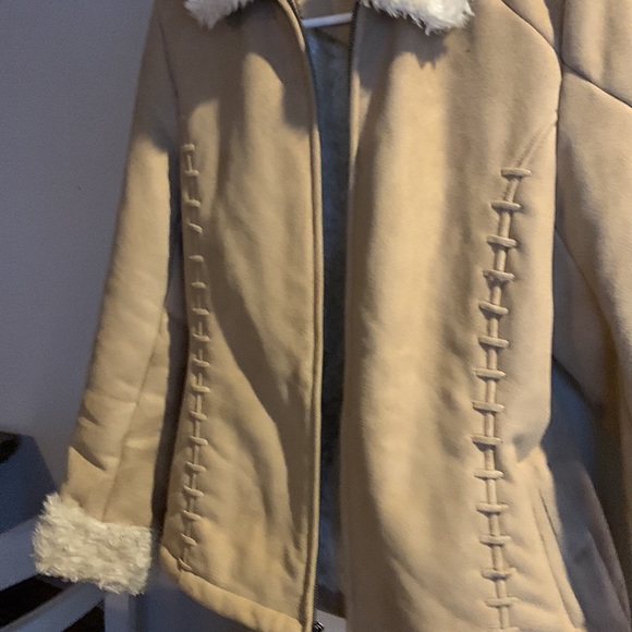 Liz Claiborne Coat - Picture 3 of 3